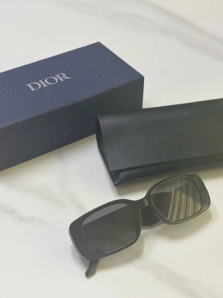 新品) Dior ブラック サングラス フルセット