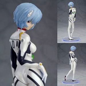 フィギュア 綾波レイ「新世紀エヴァンゲリオン」1/8PVC塗装済み完成品【10日以内発送】
