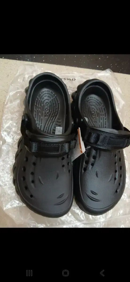 (配送込み)新品 Crocs エコークロッグ M9 W11 ブラック 270mm