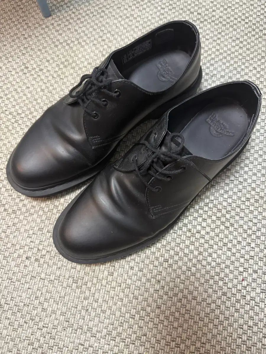 300 DR. MARTENS ドクターマーチン 1461 ウール ブラック (ボックスx)