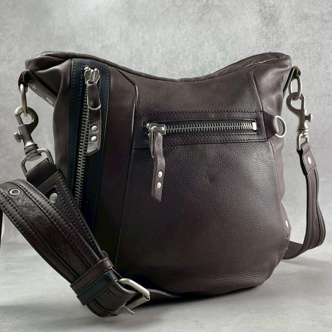 Y's MANDARINA DUCK shoulder bag leather