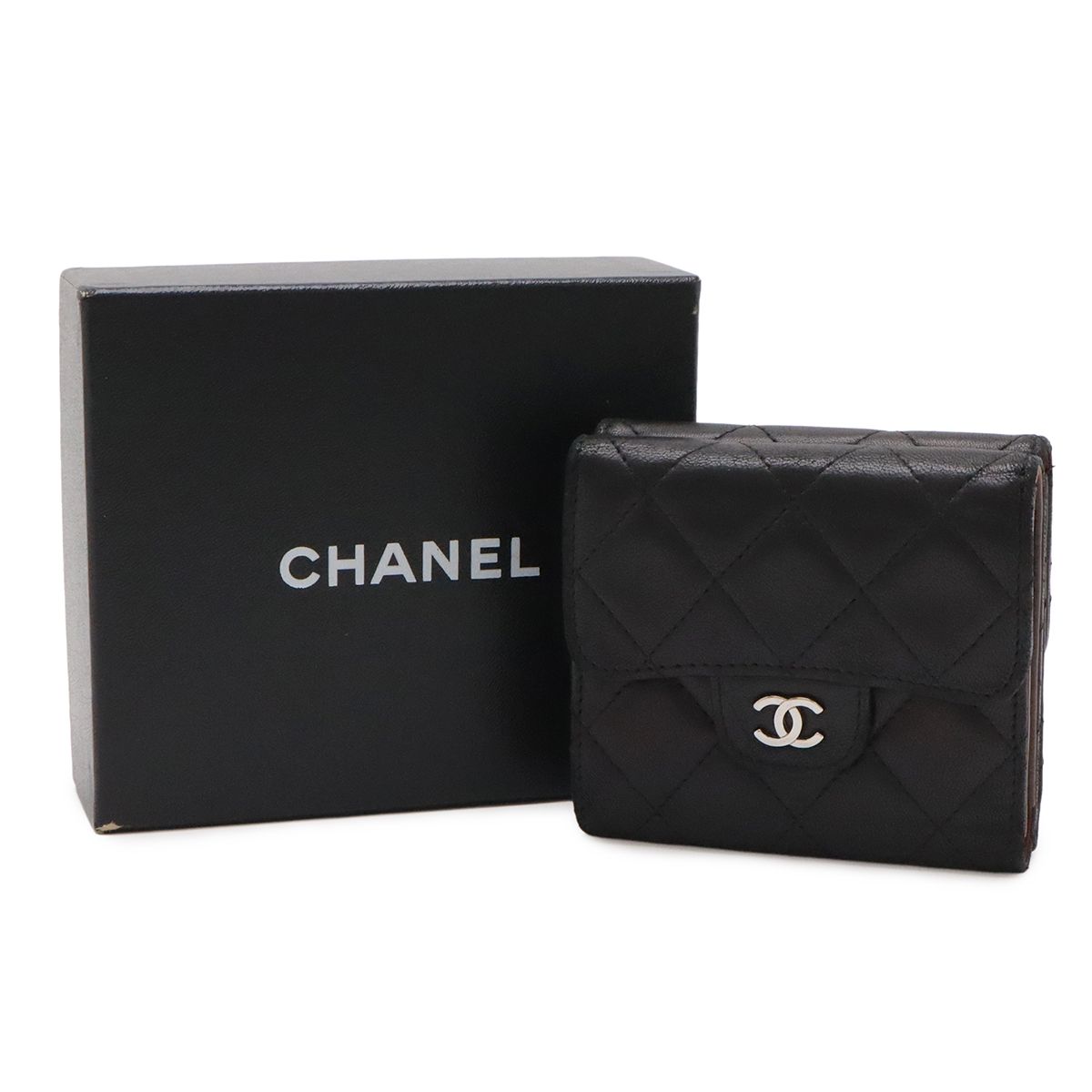 CHANEL シャネル マトラッセ ココマーク 2つ折財布 二つ折り Wホック