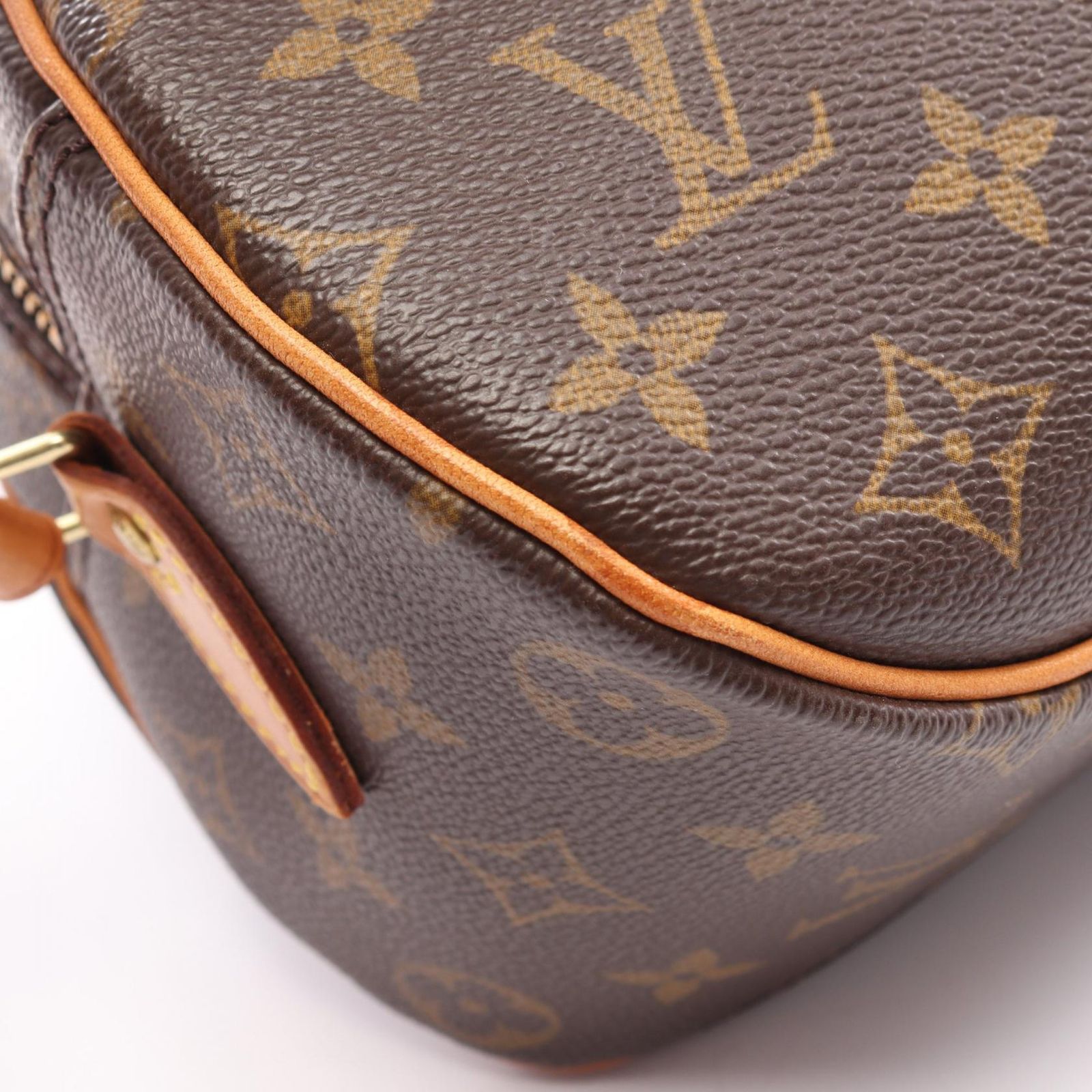Louis Vuitton ショルダーブロワ LOUIS VUITTON ルイ・ヴィトン ブロワ ショルダーバッグ - メルカリ
