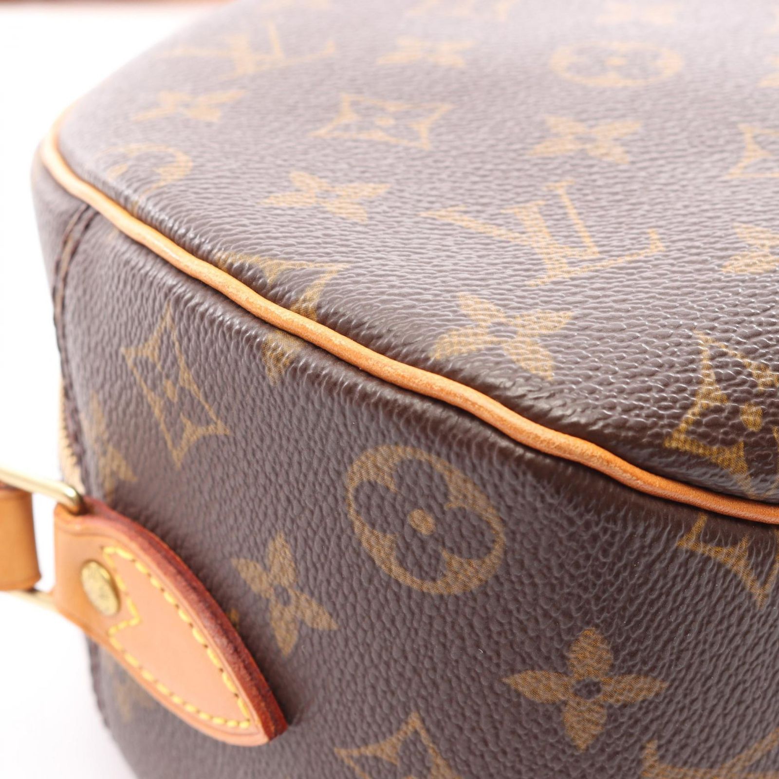 LOUIS VUITTON ルイ・ヴィトン ブロワ ショルダーバッグ - メルカリ