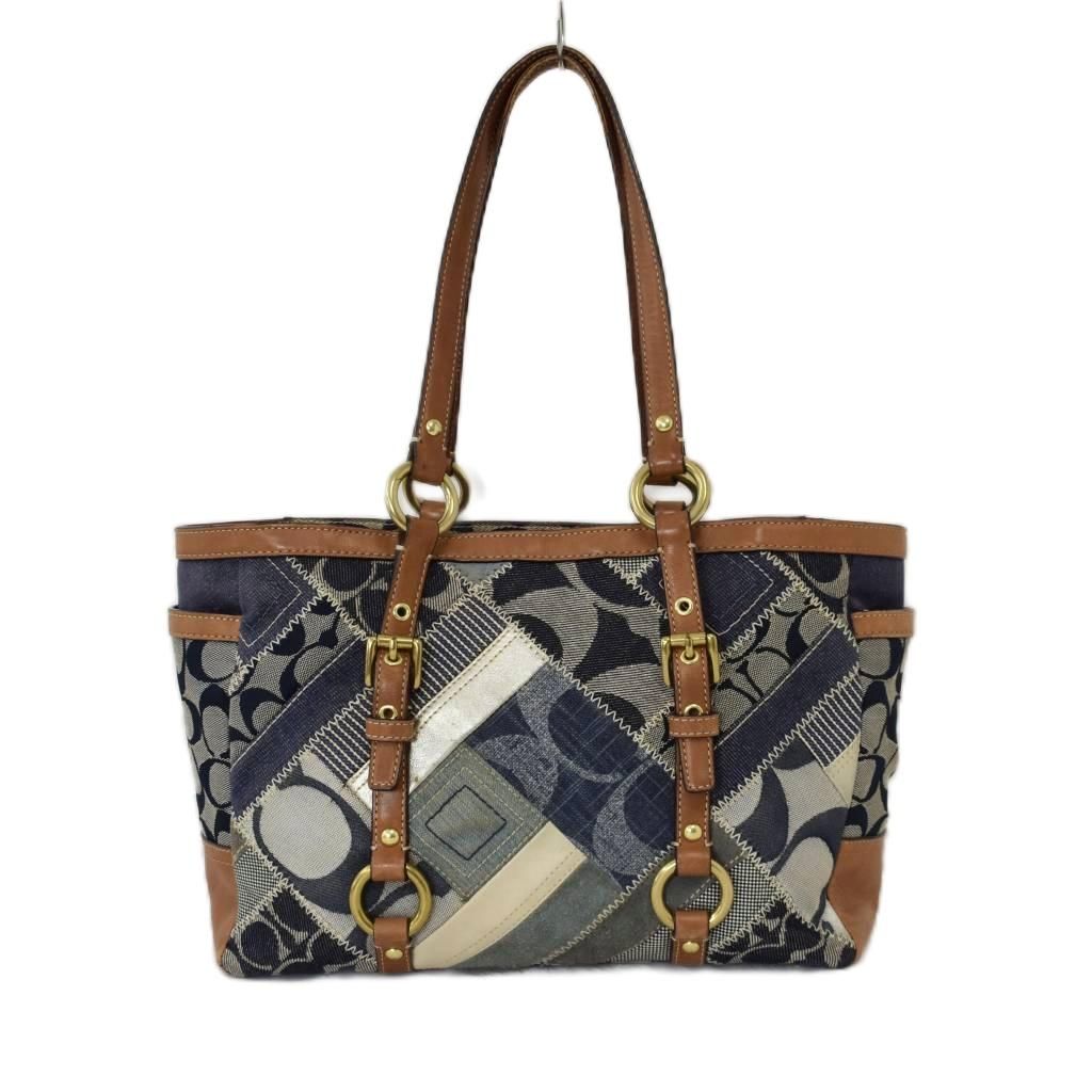 コーチ COACH トートバッグ デニムパッチワーク シグネチャー ロゴデザイン 紺 ネイビー 水色 白 ホワイト 茶 ブラウン ■GY74