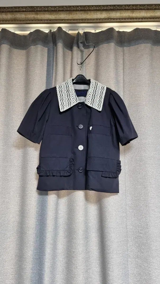 ラッキーシュエトゥ ジャケット