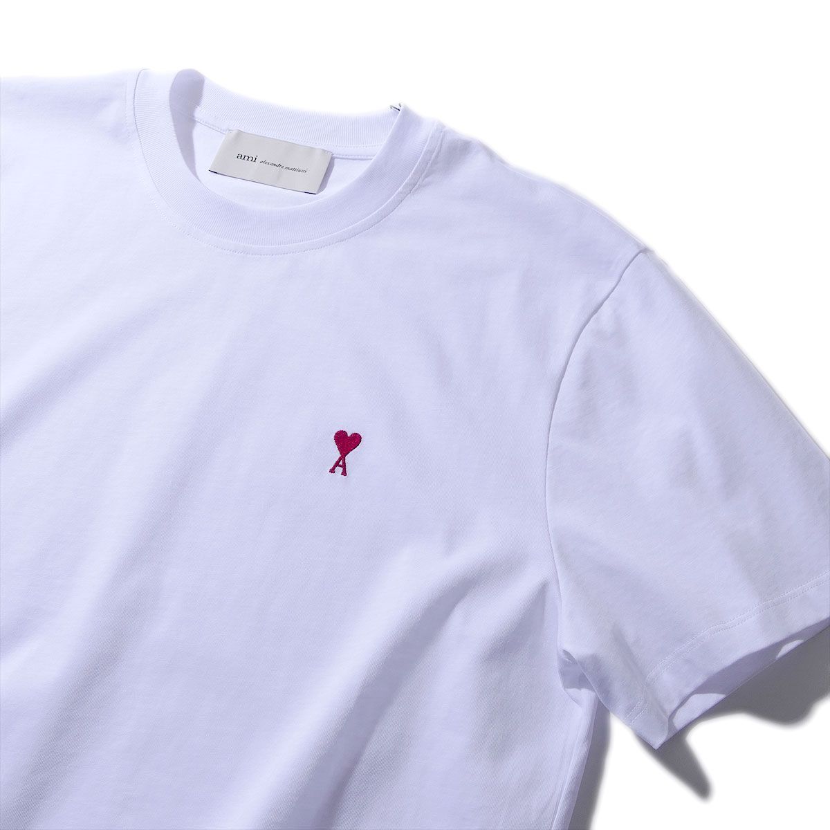 AMI PARIS アミパリス Ami de Coeur Tシャツ BFUTS035 100ホワイト メンズ レディース ユニセックス 半袖 カットソー ロゴ クルーネック おしゃれ 2026SS 2026年春夏