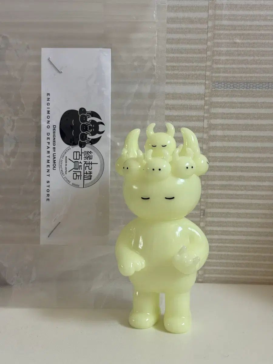 ウア！ウール アート トゥー トイ ソフトビニール ウア！ uamou sofubi gid