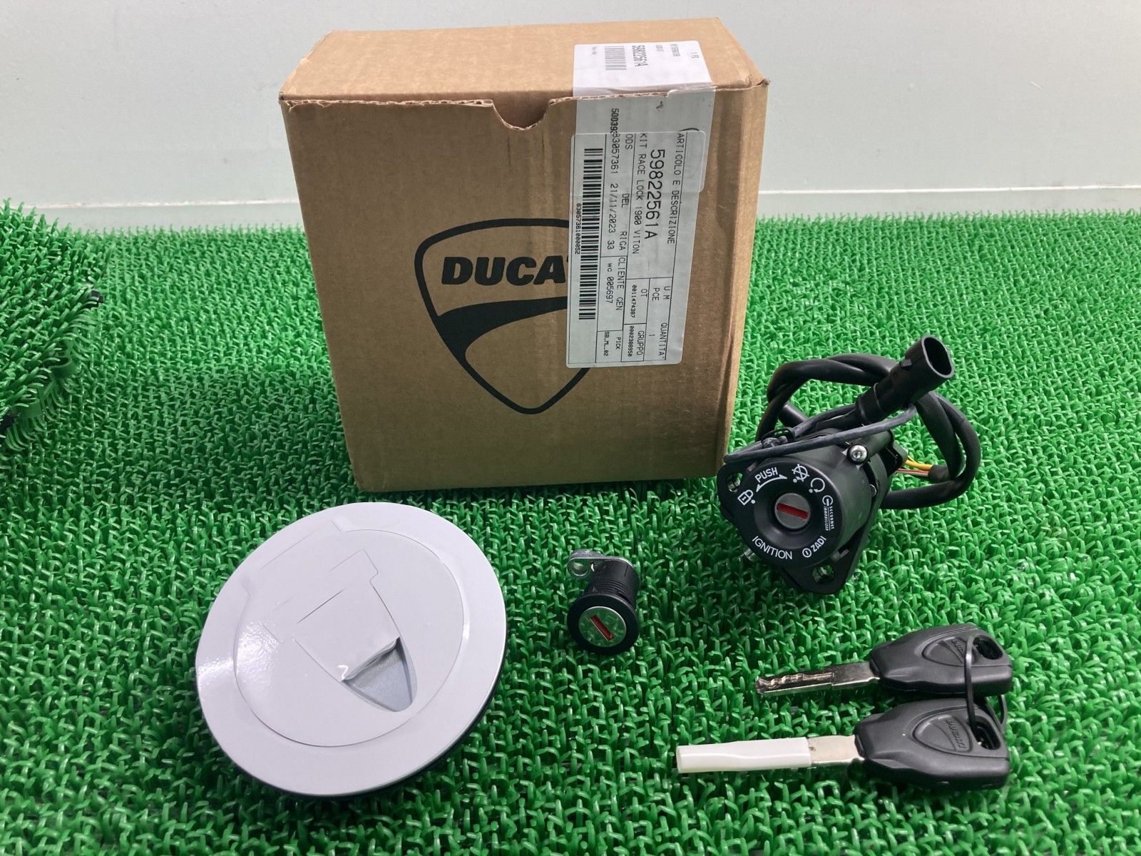 デザートX ロックキット 59822561A ドゥカティ 純正 中古 Ducati DesertX ZADI Sx