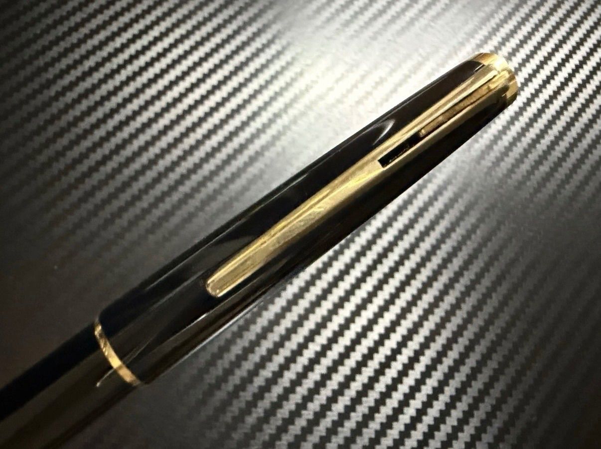 未使用に近い モンブラン montblanc No.380 ブラック ボールペン