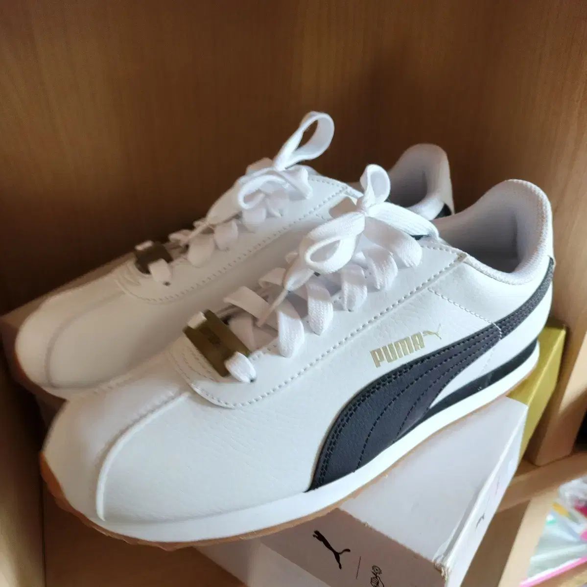 (新品) BTS x PUMA コラボ turin 250mm