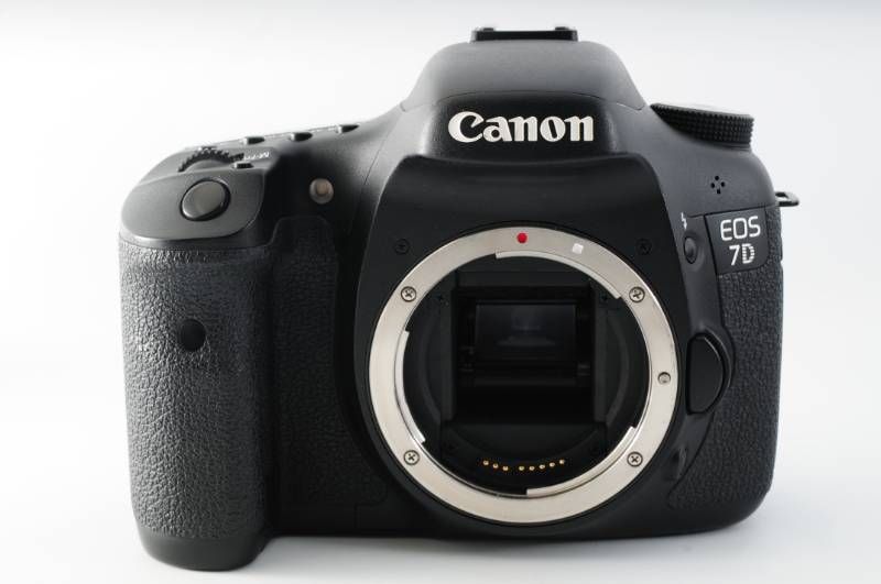 Canon EOS 7D ボディ 動作OK 動作OK】Canon EOS 7D ボディ キャノン デジタル一眼レフカメラ