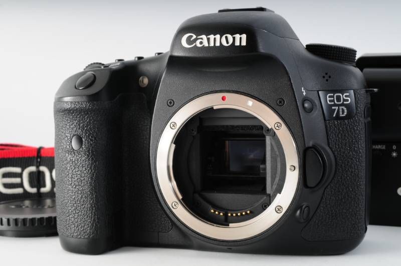 動作OK】Canon EOS 7D ボディ キャノン デジタル一眼レフカメラ 動作OK】Canon EOS 7D ボディ キャノン デジタル一眼レフカメラ