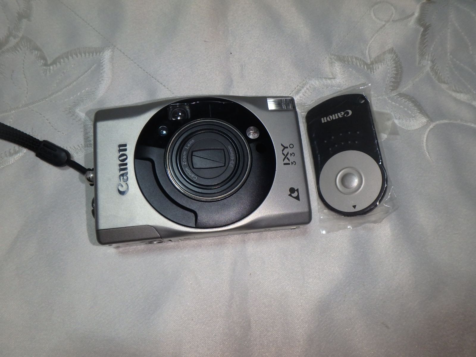 CANON IXY 330 フィルムカメラ 現状品 - メルカリ