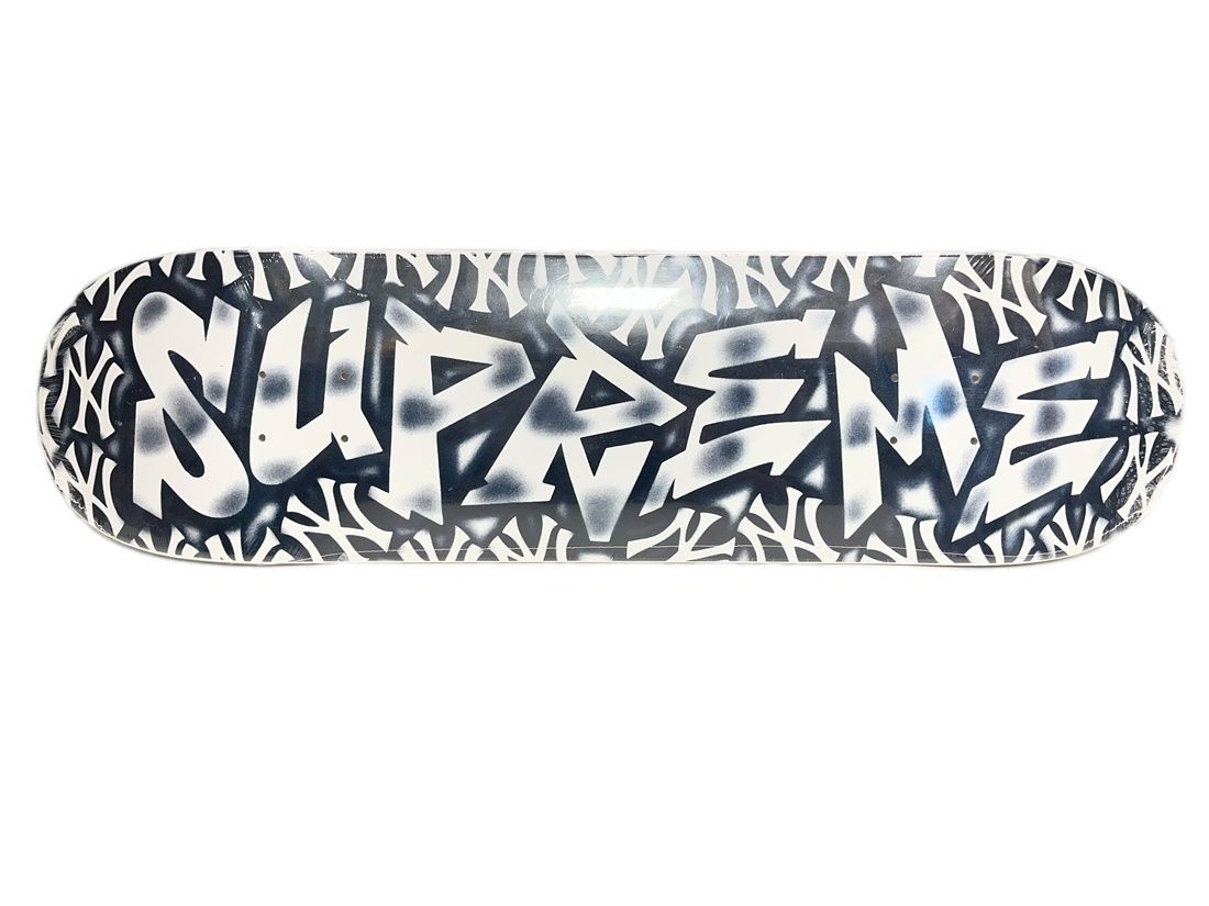シュプリーム SUPREME 21AW New York Yankees Airbrush Skateboard