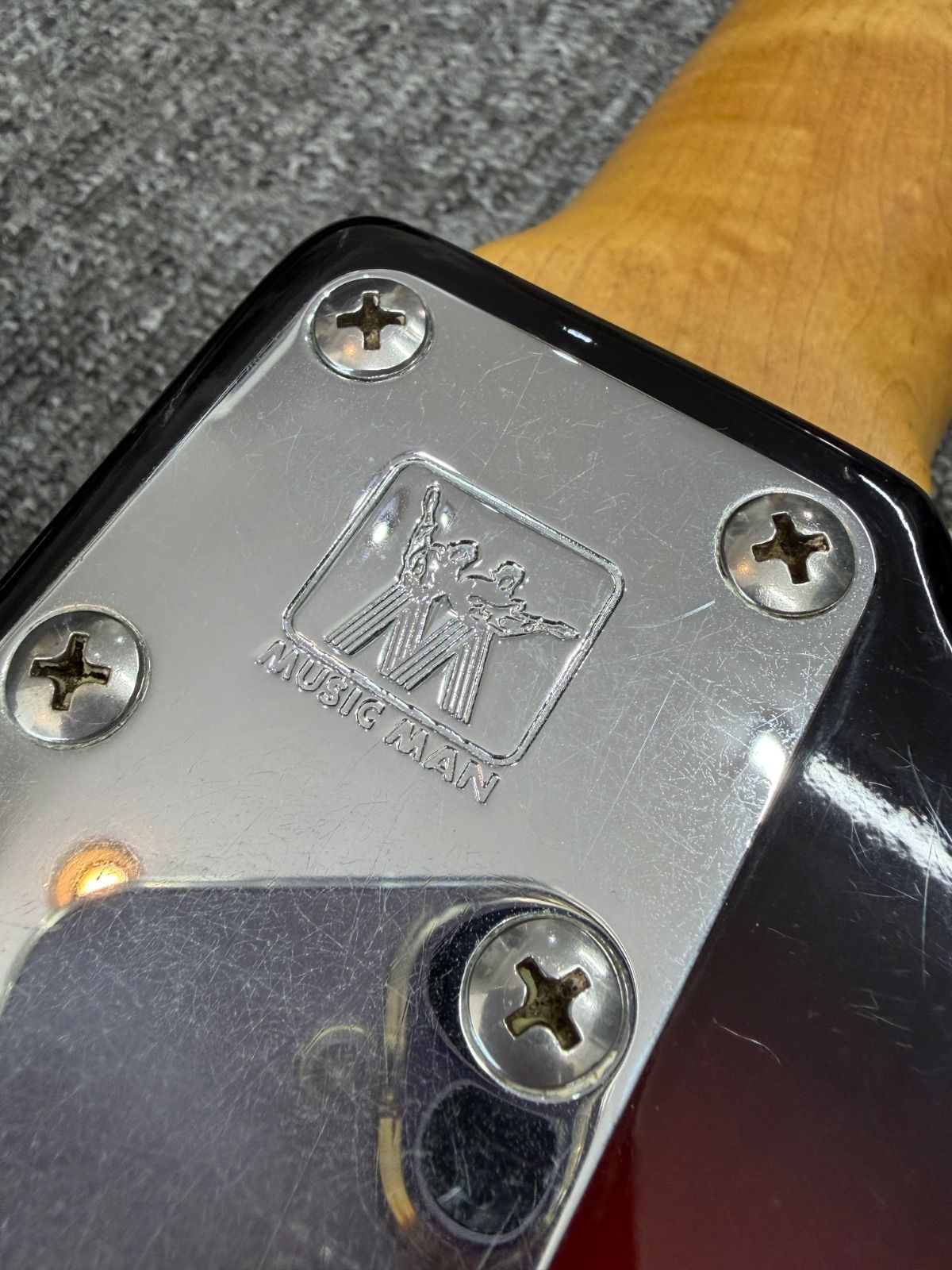 Music Man StingRay EX SB.R D10854 エレキベース サンバースト ソフト 