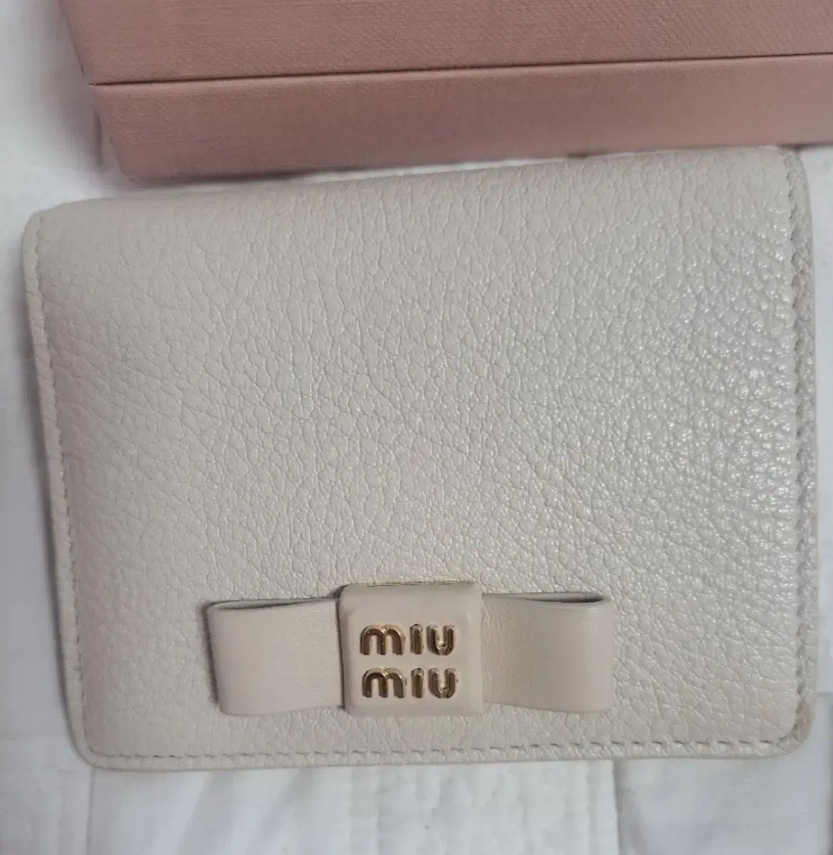(正規品) MIU MIU ミュウミュウ 財布