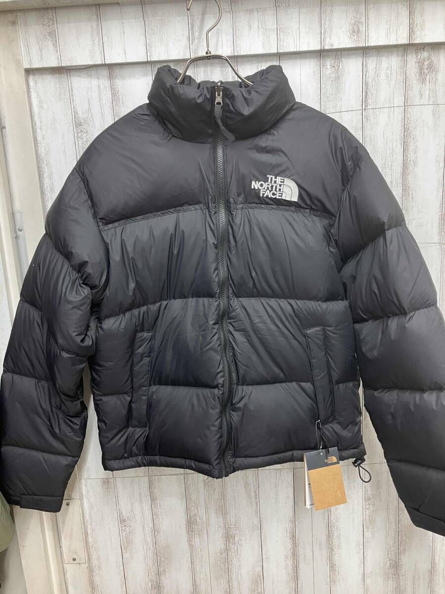 THE NORTH FACE ダウンジャケット　NF 0A 3C8D RETRO NUPTSE