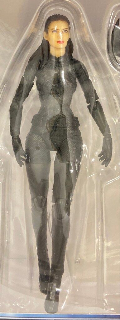 メディコム トイ MAFEX SELINA KYLE / VER 2.0 050 - メルカリ