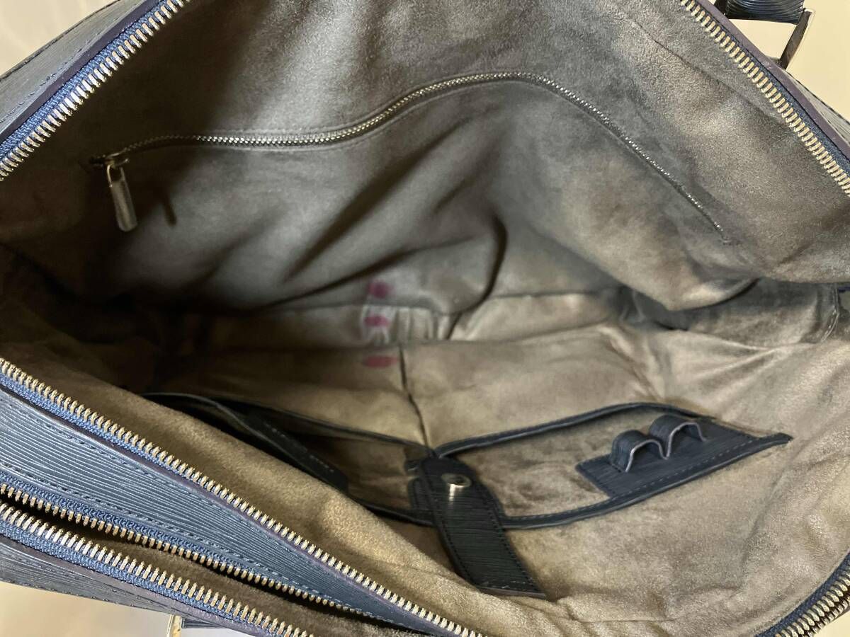 PELLE MORBIDA Capitano ショルダー紐欠品 ペッレモルビダ