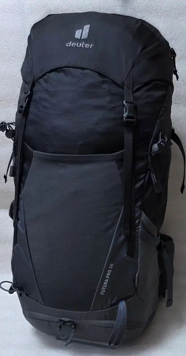 ニューロゴ/新モデル ドイター FUTURA PRO 36 登山 リュック 旅行 キャンピング バックパック