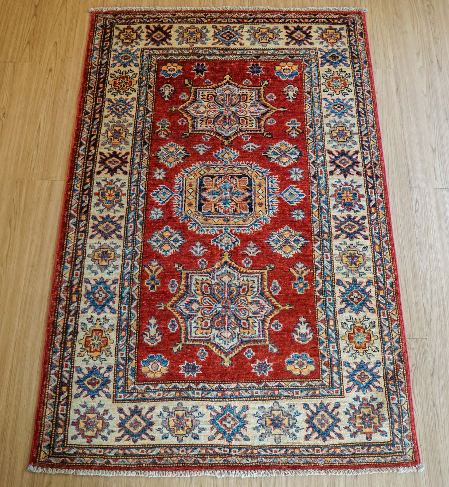 アフガニスタン手織り絨毯 ガズニーウール カザックデザイン 150×98cm