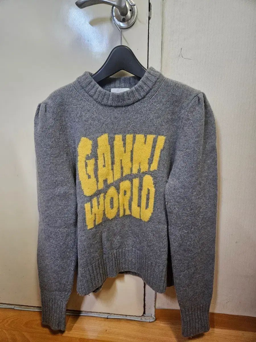 L) ガニー GANNI グラフィック プルオーバー ロゴ ニット セーター