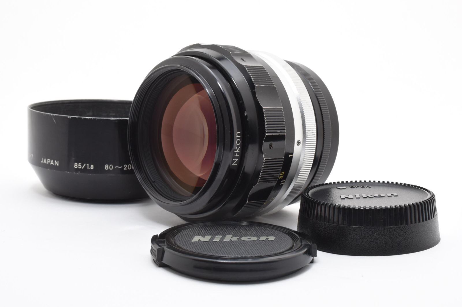 Nikon NIKKOR-H.C 85mm F1.8 MF単焦点レンズ HN-7フード付 Nikon Fマウント