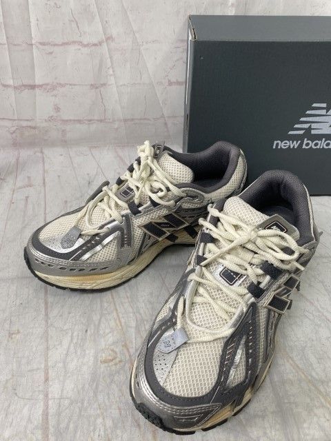 【中古】箱有 new balance ﾆｭｰﾊﾞﾗﾝｽ 1906A ｽﾆｰｶｰ M1906AD ｼﾙﾊﾞｰ 26.0cm 991924462