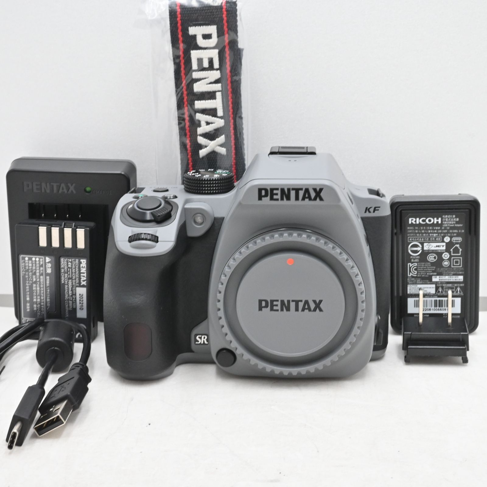シャッター回数『372』PENTAX KF ボディ STONE