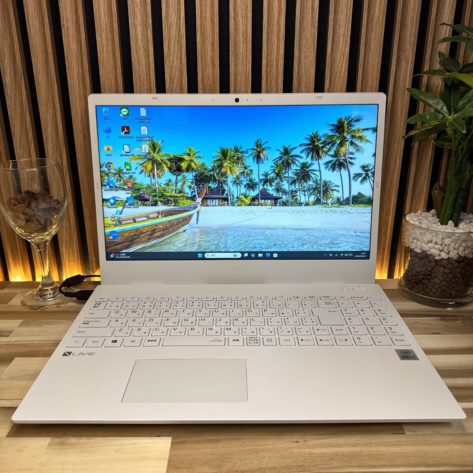 NEC LAVIE i7-11世代 SSD256GBノートPC - メルカリ