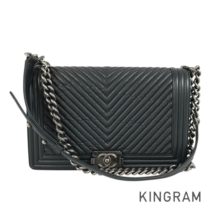 シャネル CHANEL ボーイシャネル シェブロン ラムスキン ショルダーバッグ sst【中古】