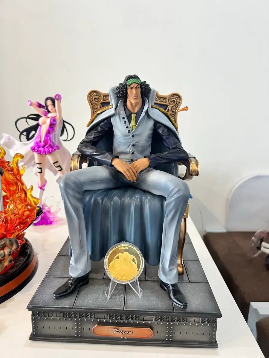 ONE PIECE 青キジ ウール レジン フィギュア