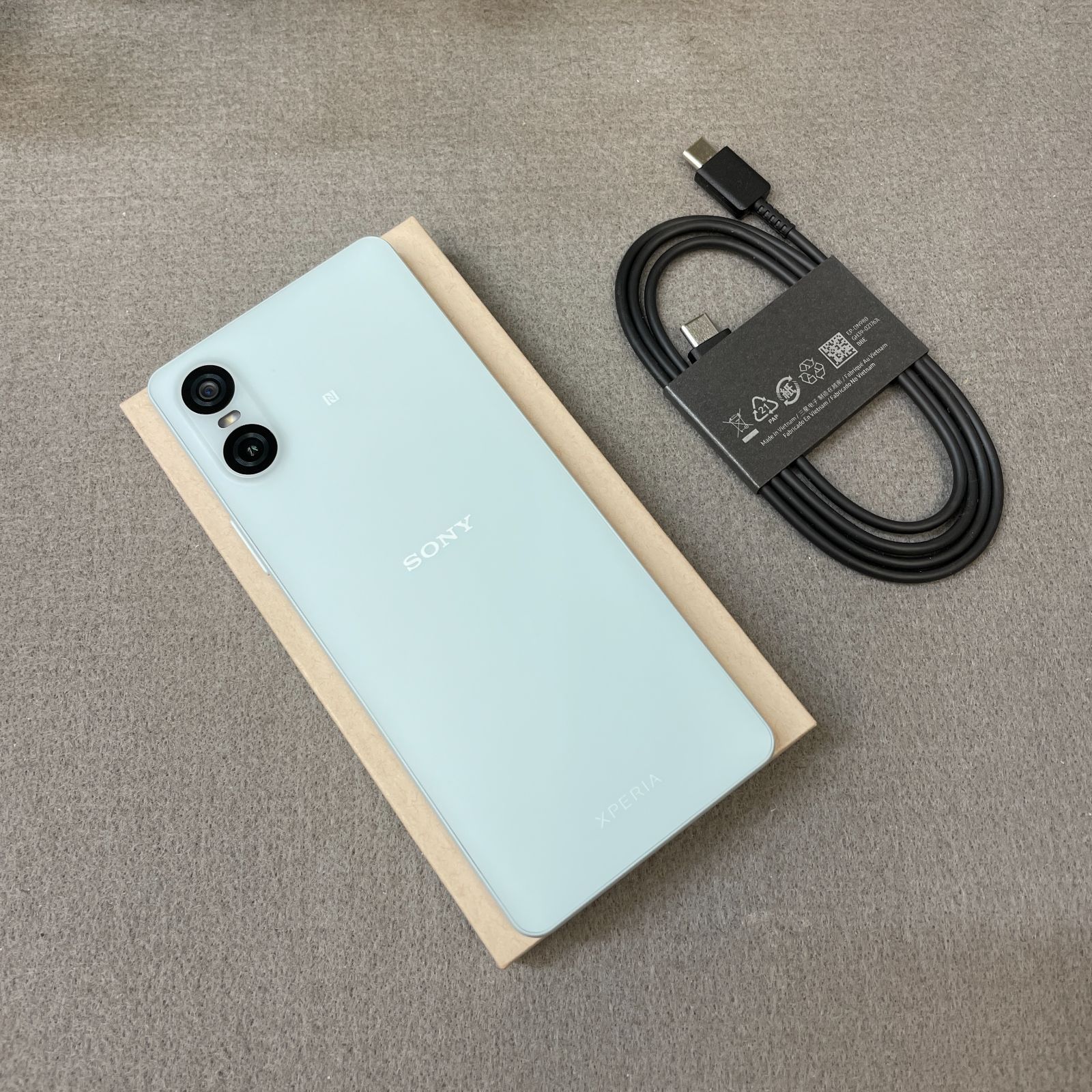 新品同様 Xperia 10VI 128GB ブルー SIMフリー - メルカリ