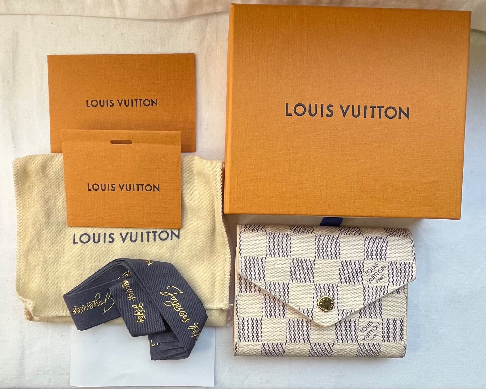 ▽LOUIS VUITTON ルイヴィトン ダミエアズール ポルトフォイユ