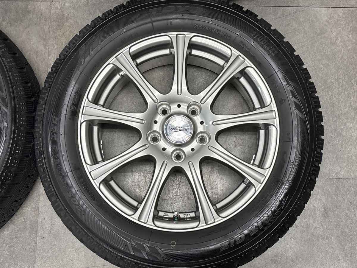 バリ溝】DOS 16in 6.5J +40 PCD114.3 トーヨー ガリット GIZ 205/60R16