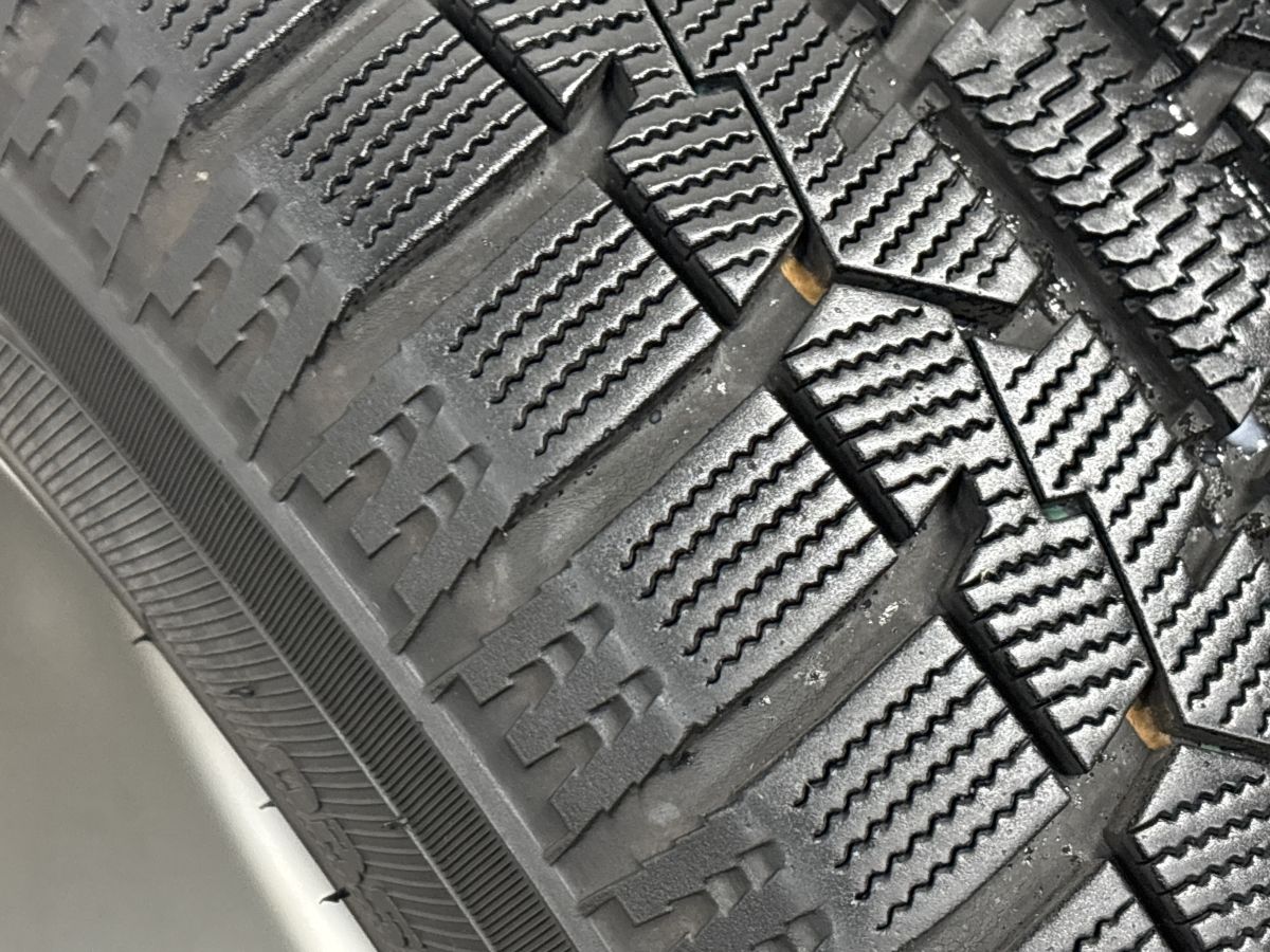 バリ溝】DOS 16in 6.5J +40 PCD114.3 トーヨー ガリット GIZ 205/60R16