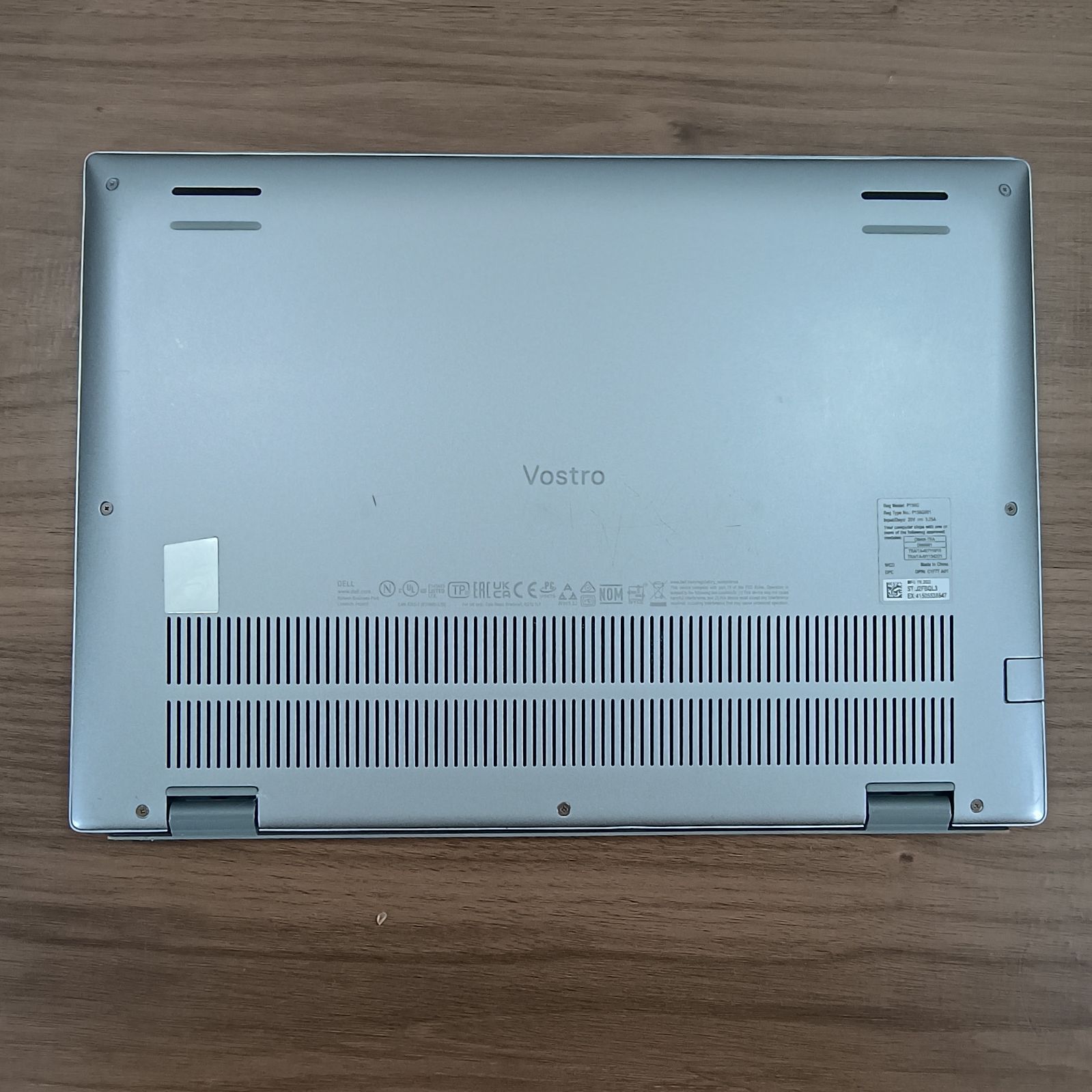 ジャンク] DELL Vostro 5320 / 第12世代 i5 / RAM16GB / SSD256GB