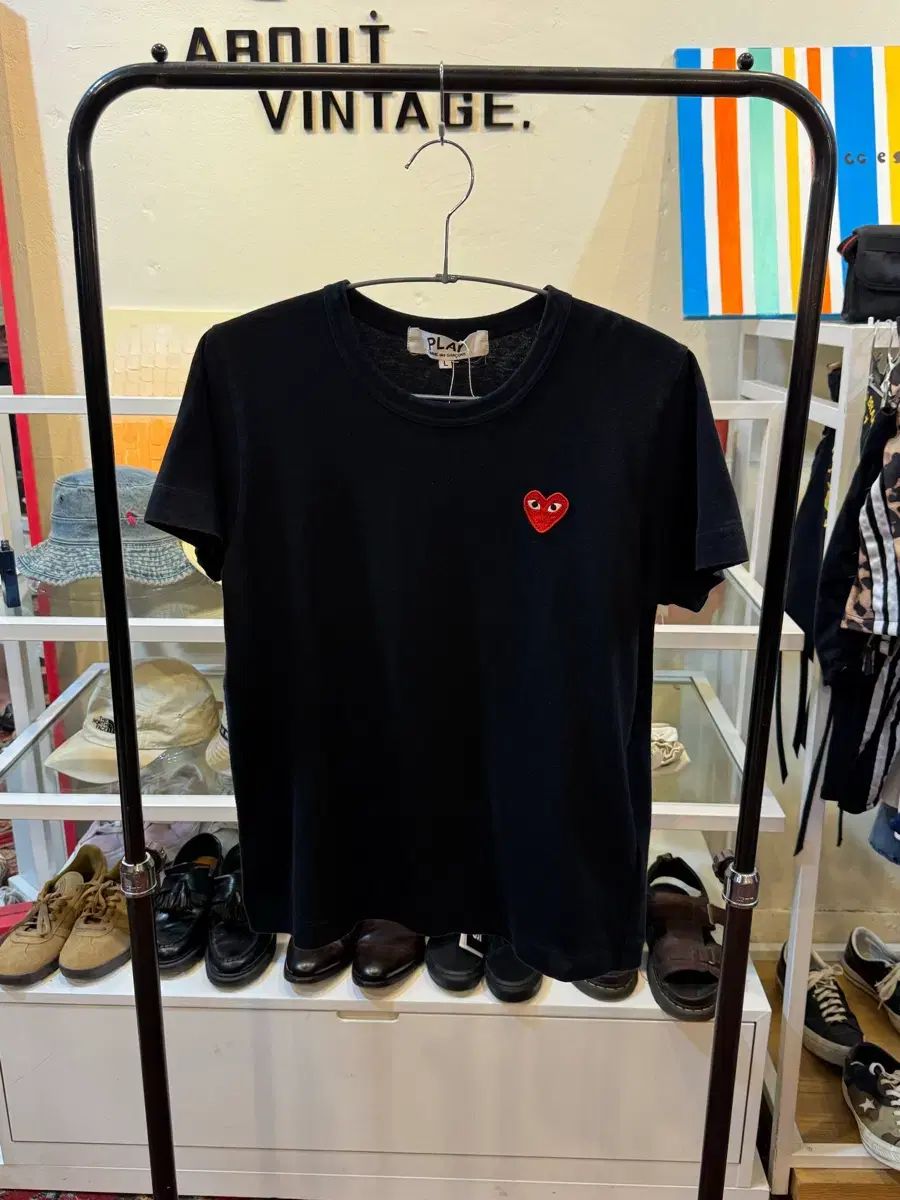 COMME des GARCONS レッドワッペン ブラック半袖Tシャツ L