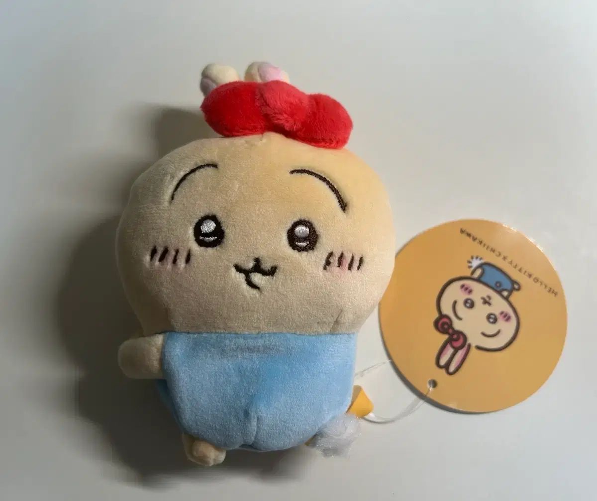 ちいかわ サンリオ コラボ ハローキティ うさぎ