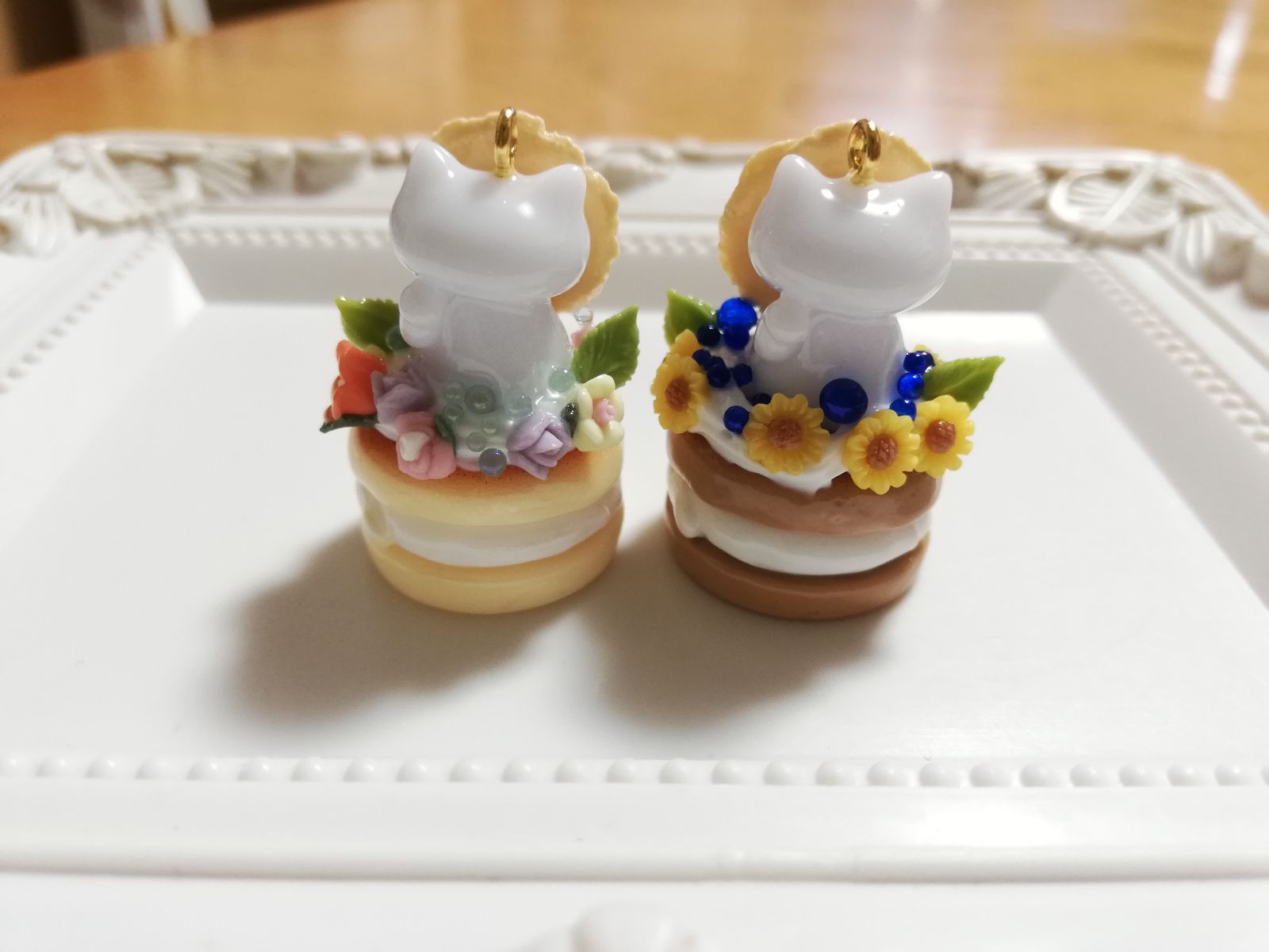 猫チャーム199 ぐで猫 じゃれ猫 夏だ！お花畑にゃんこ 1個 - メルカリ