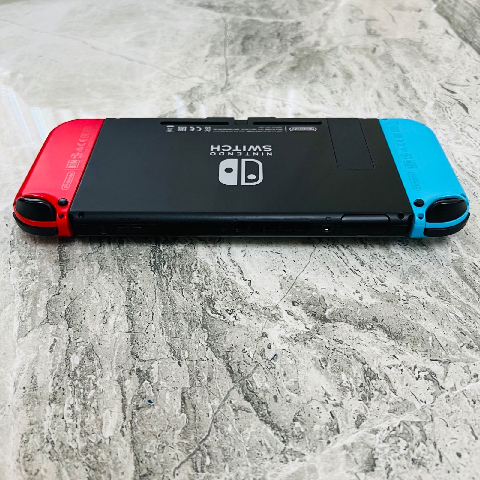 完動品】Nintendo Switch スイッチ 本体 バッテリー強化版 2019年製