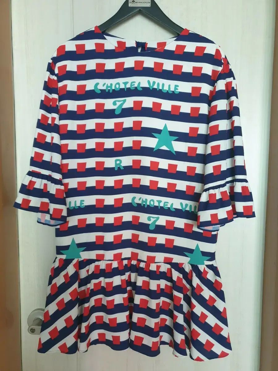LUCKY CHOUETTE ラッキーシュエトゥ 星 パータン フリル ONE PIECE