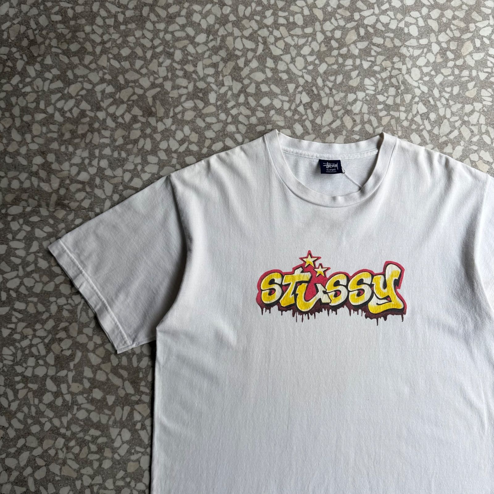 [ Archive アーカイブ Y2K ] STUSSY / 00’s usa製 Design T-shirt size L ステューシー　オールドステューシー　Y2K　アメリカ製　ロゴTシャツ　紺タグ　ストリート　ユニセックス 白 sk8