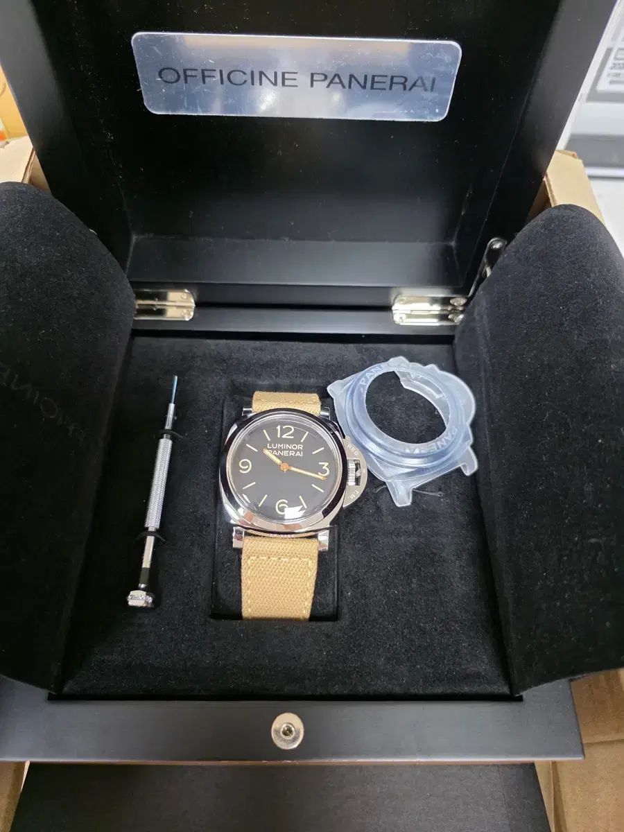 PANERAI パネライ 372