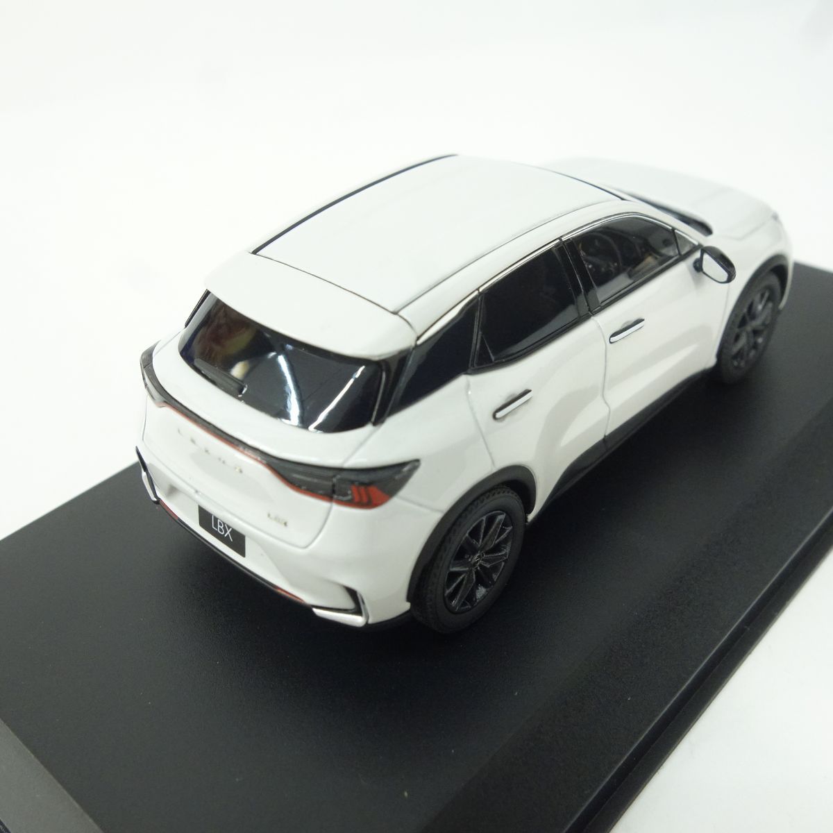 京商 LEXUS LBX ソニッククオーツ KS03921Q ミニカー ※中古 - メルカリ