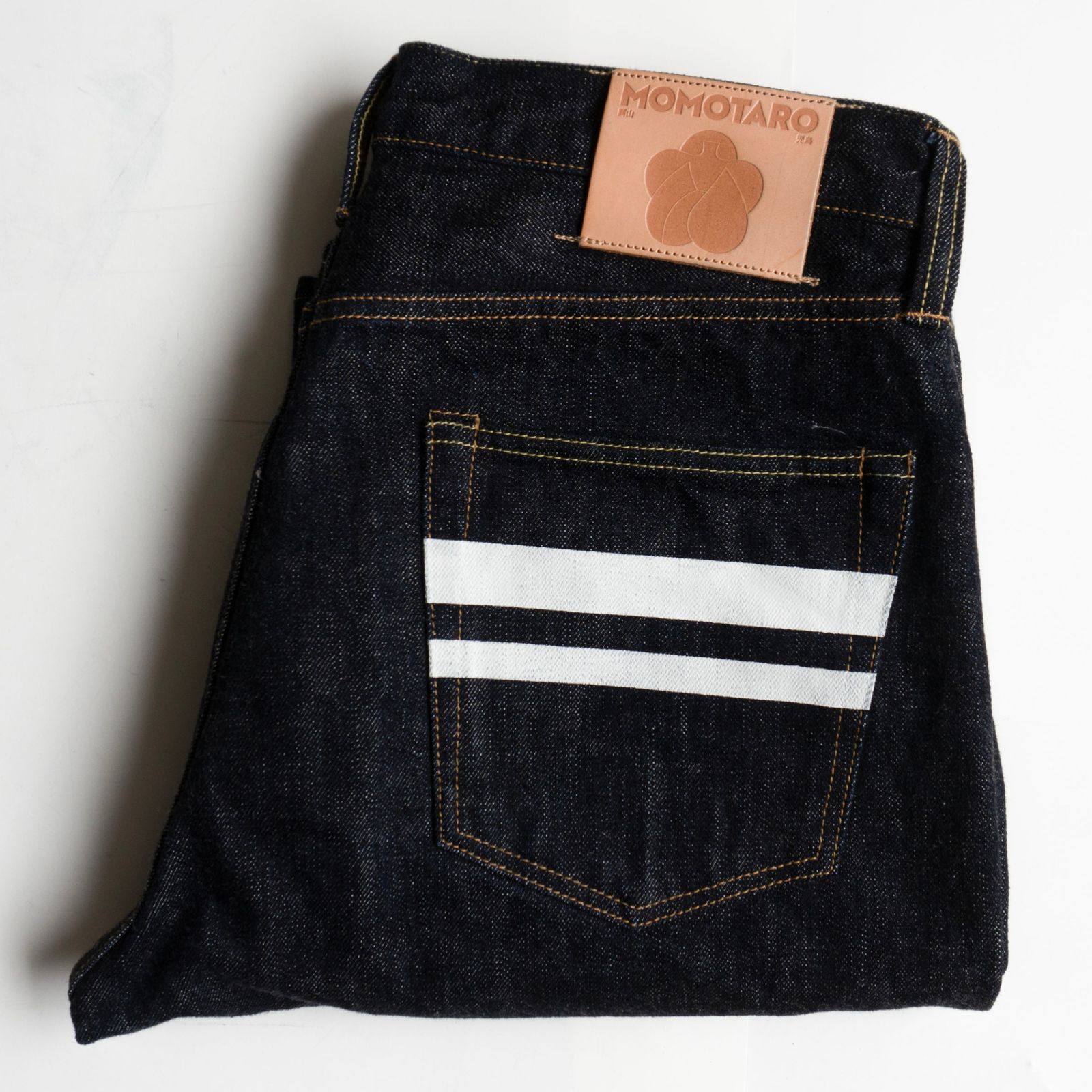 【美品】桃太郎ジーンズ 濃紺 32インチ 美品/濃紺】 桃太郎ジーンズ【#100 CLASSIC STRAIGHT 15.7oz】W32