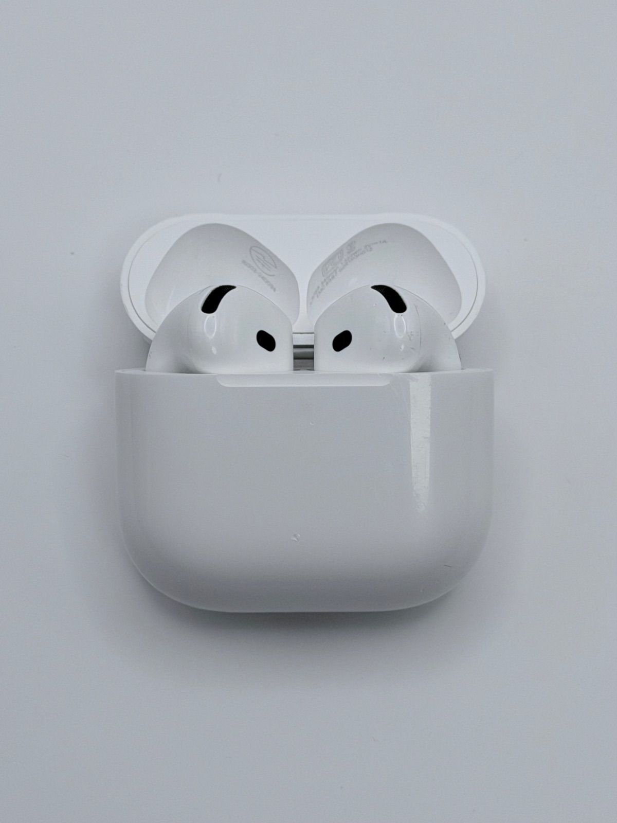 AirPods 4 ANC機能付き　動作確認済み