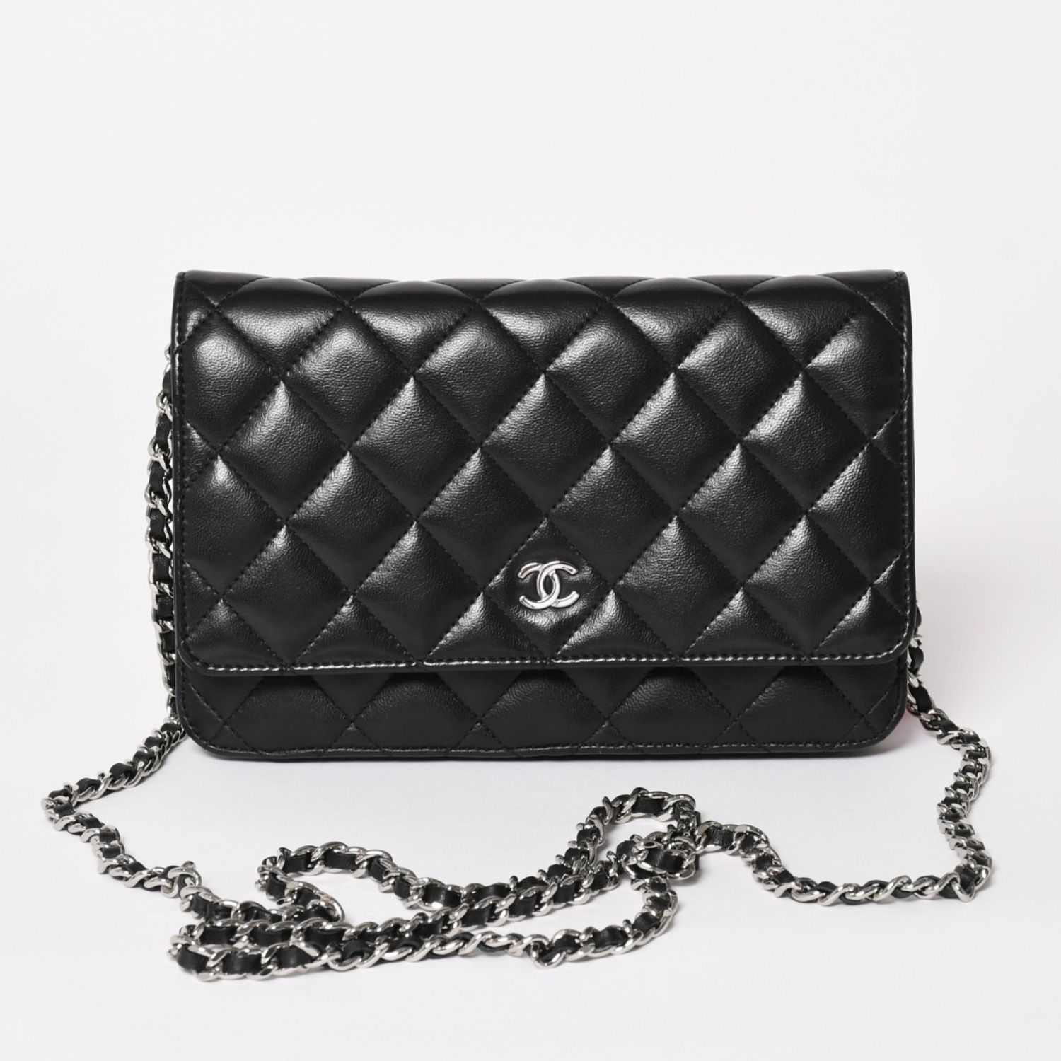 極美品 CHANEL シャネル タイムレスクラシックライン クラシック チェーンウォレット A33814 16番台 ココマーク ラムスキン 中古 4a003973