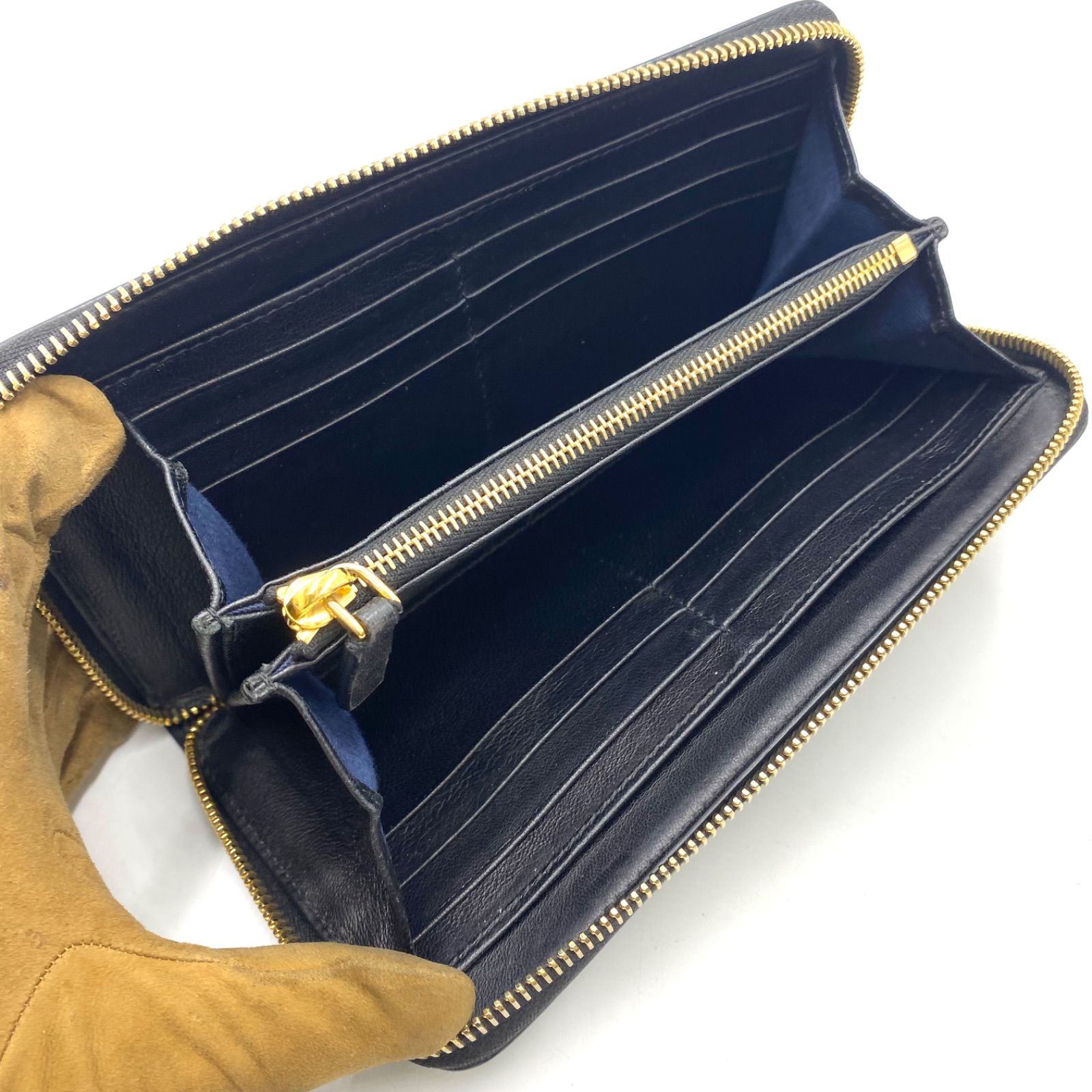 MARNI マルニ 長財布 ウォレット ラウンドジップ レザー サフィアーノ
